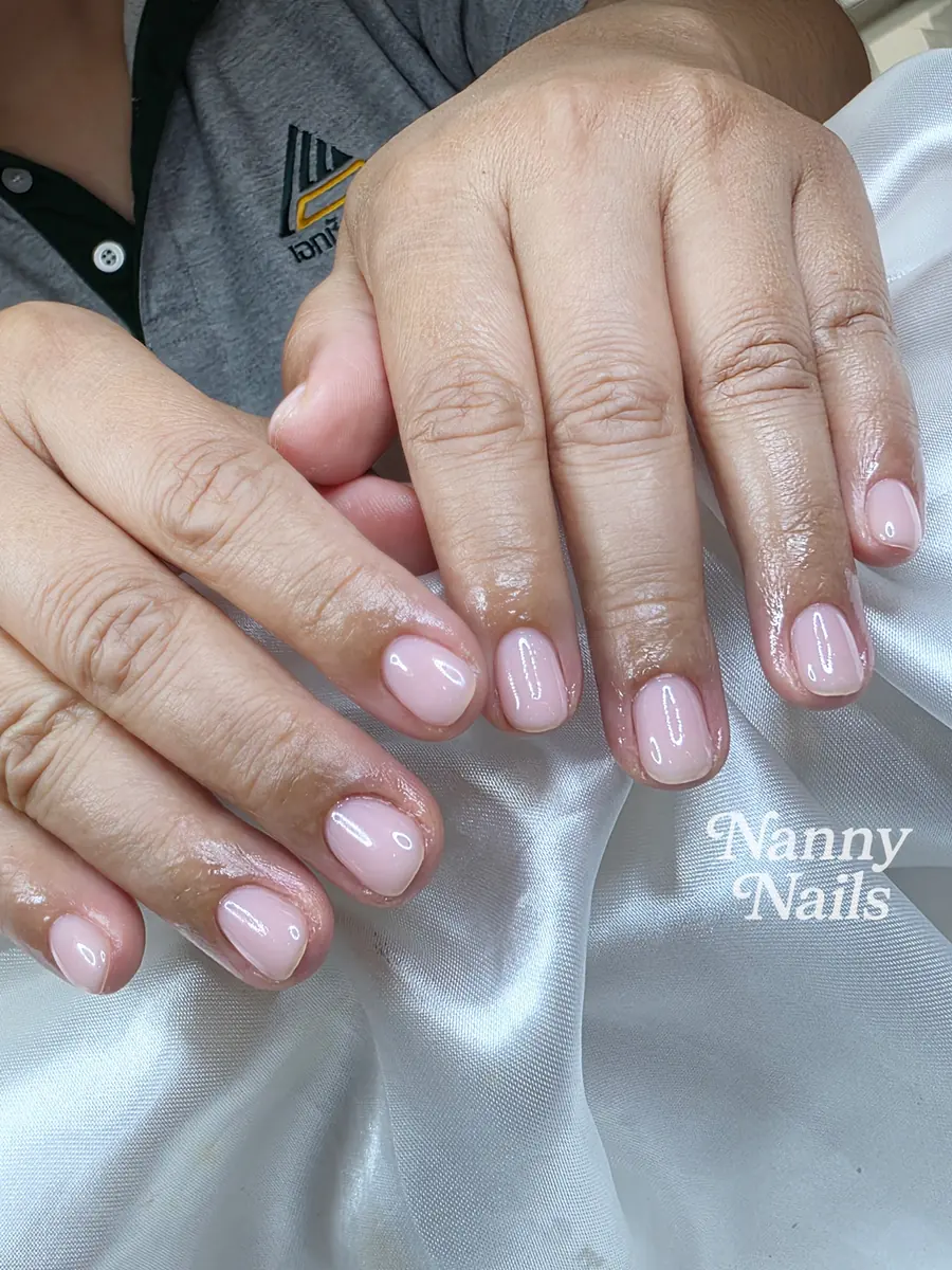 เล็บจริงแข็งแรง เจลสีชมพูนมใส ร้านทำเล็บนครพนม Nanny Nails