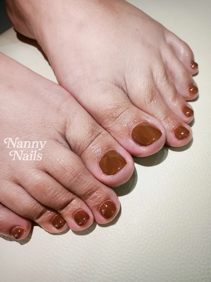 Caramel brown nude toenails, Nanny Nails, nail salon in Nakhon Phanom